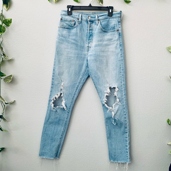 Levi's Denim - Levi distressed, high-rise jean